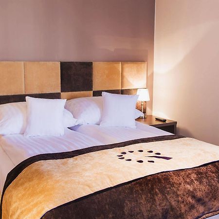 Boutique Hotel'S III Pilsudskiego Łódź Eksteriør bilde